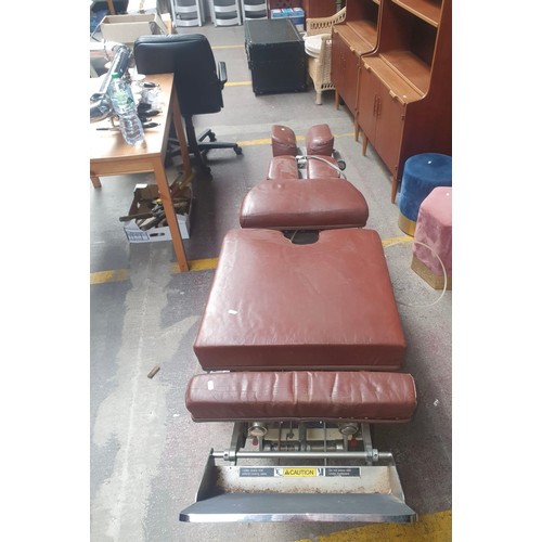 1228 - An interesting lot a pair of 1970s Zenith electrical chiropractic beds, With heavy metal bases and m... 