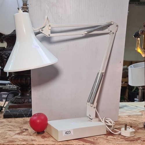 423 - An Italian retro white anglepoise desk lamp. Features a spring-loaded arm and a wide conical shade w... 