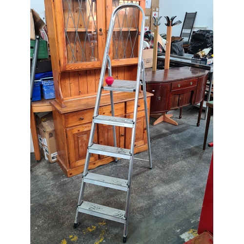 361 - A CLIMA adjustable aluminium step ladder. 5 steps.