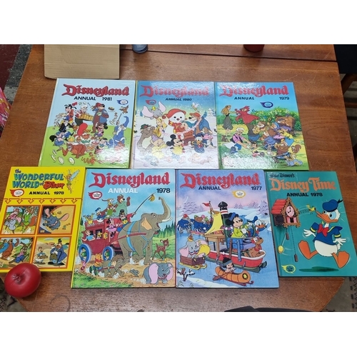 848 - Collection of 7 Disneyland Annuals (1977-1981) and 3 Wonderful World of Disney Annuals (1978), publi... 