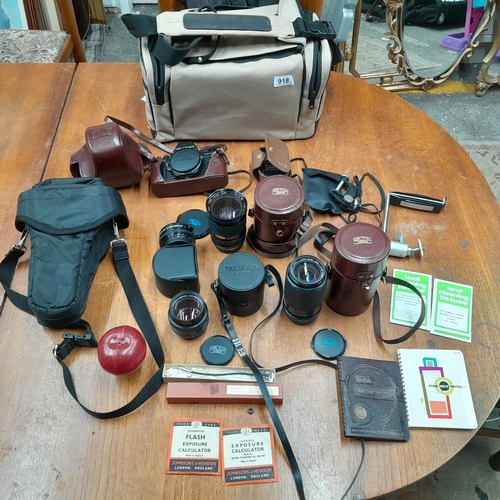 918 - Super Star Lot: A very impressive vintage Jenaflex AM-1 film camera complete with its original brown... 