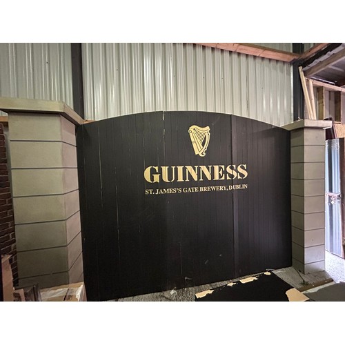 1078 - Super Star Lot : A fabulous  actual size St James Gate Brewery Dublin Display gate. This is a very i... 