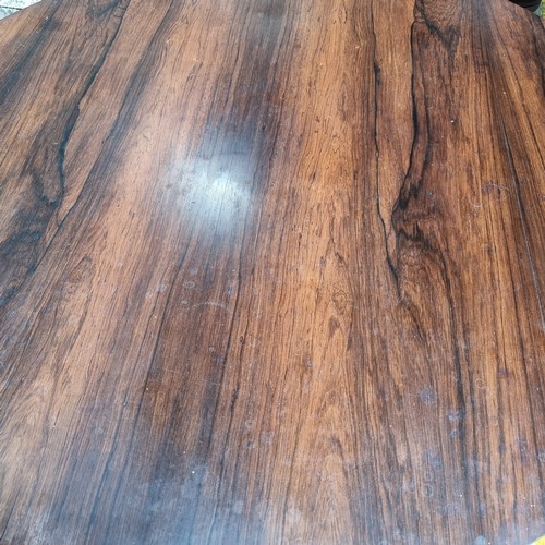 435 - Star lot : A gorgeous Irish Georgian Rosewood pedestal table with a round top and intricately carved... 