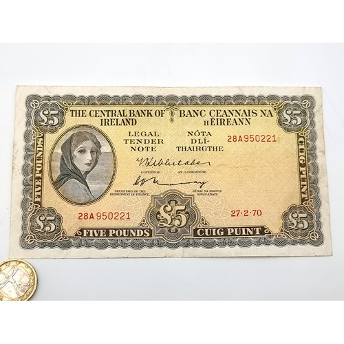 10 - A good example of a Lady Lavery five pound note dated 27.2.70. Note in very clean condition.