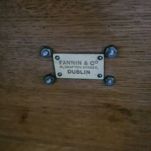 1013 - A lovely vintage wooden medical case from Fannin & Co Grafton St., Dublin.