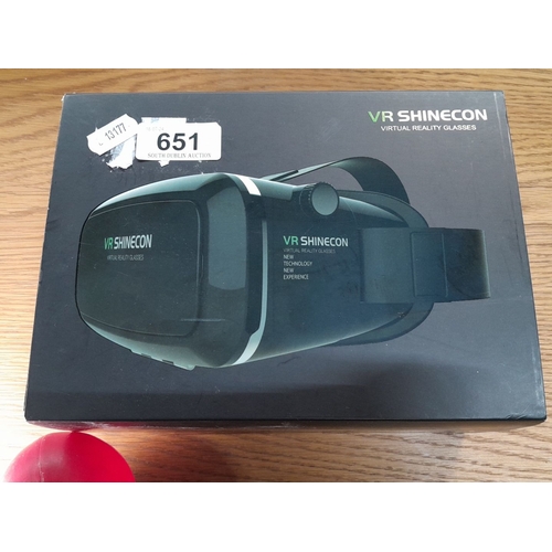 651 - VR Shinecon Virtual Reality Glasses come in their original box. They have adjustable straps and focu... 