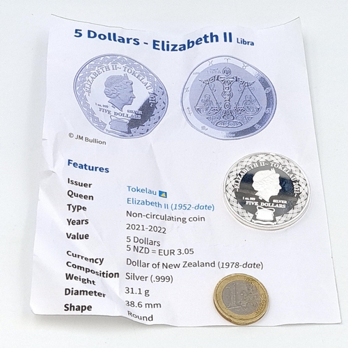 542 - An uncirculated silver one dollar coin of New Zealand .999. Weight 31.1 grams. With explanatory leaf... 