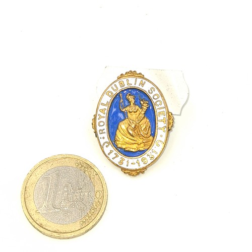 712 - A very rare Royal Dublin Society 1731-1931 RDS Member Centenary Badge. With Member's name 'K.Ennis' ... 