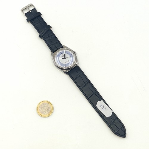 714 - A very nice example of a vintage gentleman's Swiss made 'CAMY' wrist watch. Waterproof antimagnetic ... 