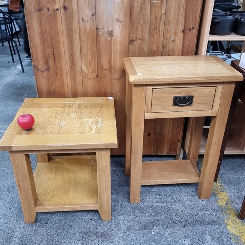 496 - Two Solid oak side tables with square top and lower shelf. Measures approximately 20