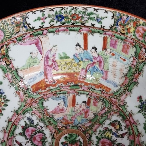 156 - Star lot : A beautiful early 20th century large hand painted famille rose porcelain Chinese bowl on ... 