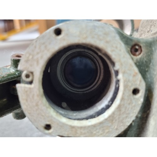 194 - A vintage military 'Projector Reticle Image' AV no 15 MK1 Fv74042Q. Serial No PRO 003