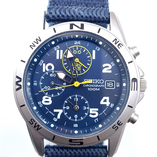 592 - An as new SEIKO chronograph wrist watch, water resistant to 100m. Comes with luminous dials and sett... 