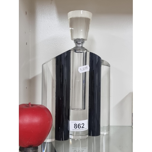 862 - A fabulous very large Art Deco style two-tone, black and clear glass perfume bottle with original st... 