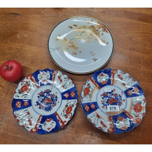 879 - 3 19th hand painted Japanese plates including 2 Imari plates with scalloped edges and a very attract... 