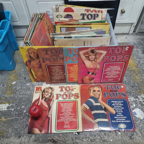 886 - A super large collection of vinyl records of mostly 1960 and 70's compilation albums including Top o... 