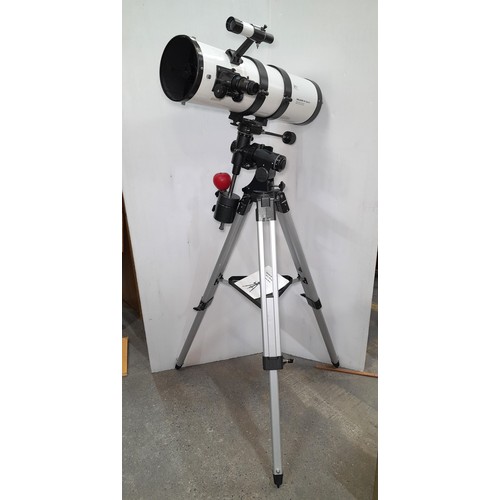 971 - A very large Soligor MT-750/ 6''E Astro Telescope along with user manual and tripod stand. From the ... 