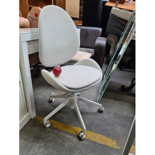 1092 - A very comfortable IKEA office chair in a lovely neutral fabric, currently on sale in IKEA €215