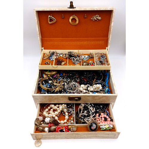 1044 - A jewellery Box comprising of a variation of unchecked jewellery.