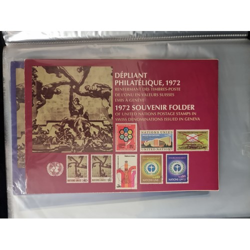 995 - A scarce collection of United Nations Presentation packs. Features Vienna, Geneva, U.S. Really fine ... 