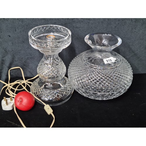 919 - Star lot : A very large Waterford crystal table lamp featuring a diamond-cut pattern. Includes Water... 