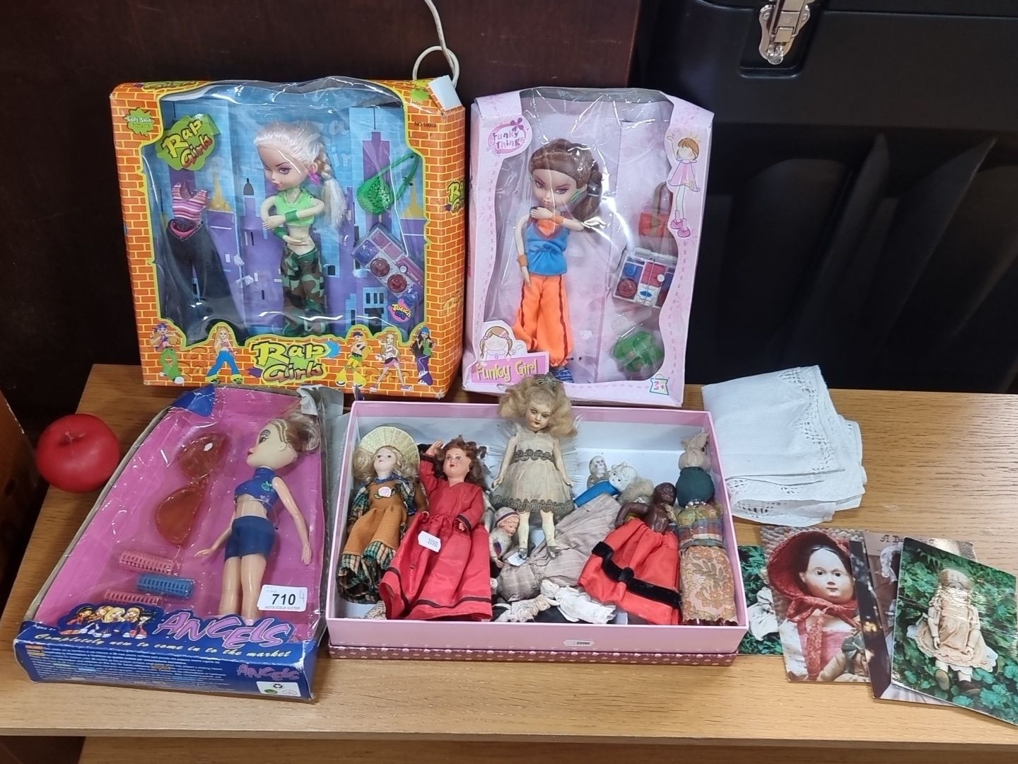 トランプ Dolls & Roses,NYMPHS & VAMPS 6 Decks Lot - (6) VINTAGE UNBOXED TOPPER DAWN DOLLS - DOUG IN MOD