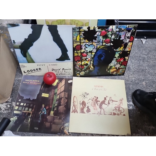 957 - Star Lot : A super collection of LP records featuring 3 x David Bowie and  2x Genesis. Titles includ... 