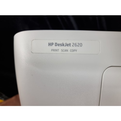 1050 - Two deskjet printers in good order as pictured