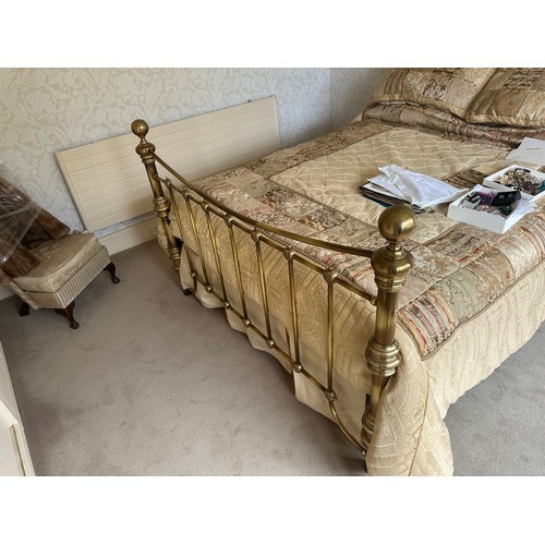 1065 - Star lot : A very high quality Brass Bed, 5 feet x 6'6 Lovely quality (If we get the bedding with it... 