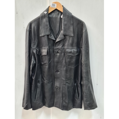 865 - A very handsome vintage, Italian made Corte Dei Gonzaga genuine leather jacket. Size 54.