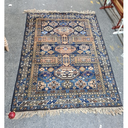 Star lot : A gorgeous large Sarakhan 100% wool hand made rug. In tones ...