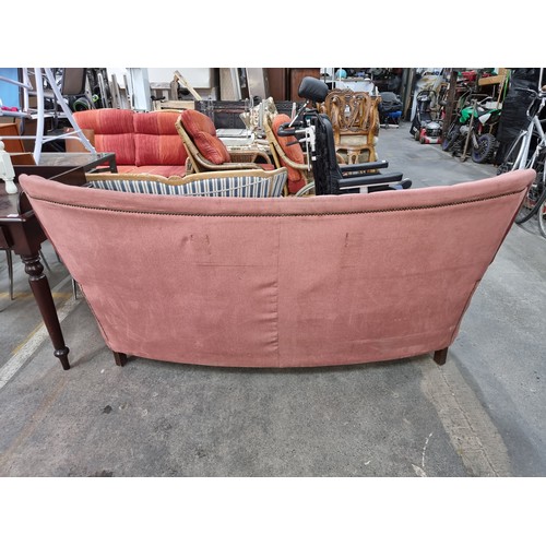 880 - Star Lot : A very attractive antique Pink velvet settee with tufted backrest and walnut wood frame, ... 