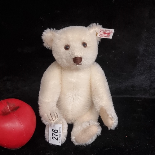 276 - A Steiff exhibition bear with articulated arms and legs. These are super quality bears and made to e... 