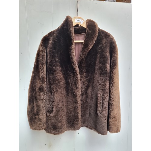 440 - A stylish ladies vintage teddy fur coat. UK size large.