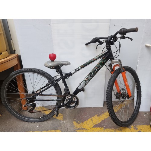 316 - An Apollo Interzone Junior Mountain Bike. Shimano equipped brakes. Seat can be raised. RRP €285.00 o... 