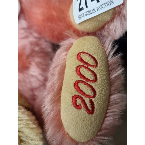 274 - A two toned Steiff club 1999 edition bear in excellent condition. With a button in the ear, original... 