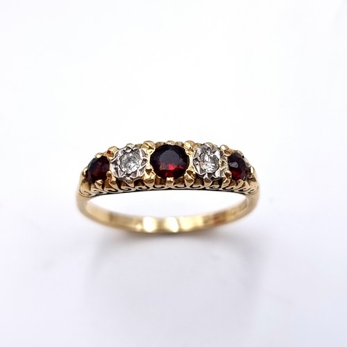 Star Lot A very nice, heavy example of a diamonds and ring