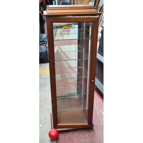 335 - A beautiful neat size  glass fronted display cabinet featuring five internal glass shelves. 1 meter ... 