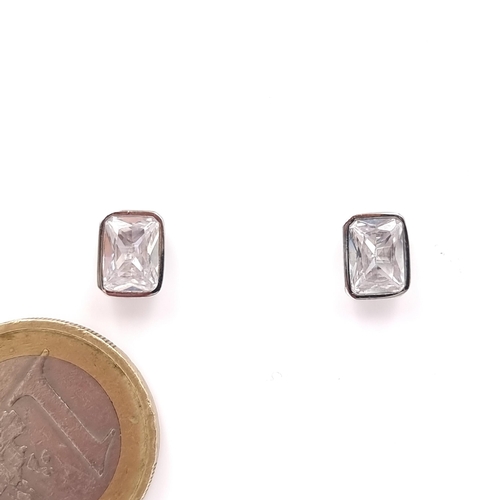 13 - A pair of new Silvora gem set sterling silver stud earrings. Stamped 925. In original Box. Comes wit... 