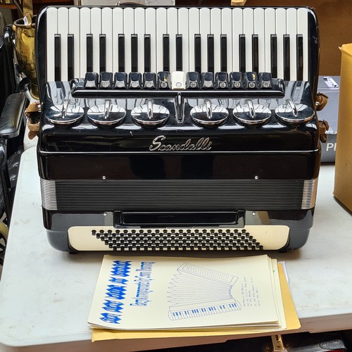 333 - Super Star Lot : A superb Italian made Scandalli accordion 1048/66