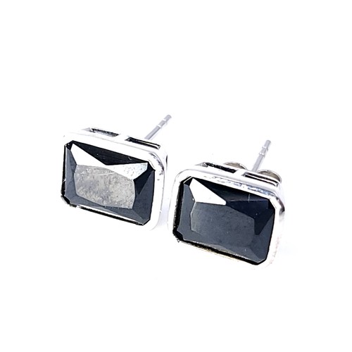 8 - A pair of new Silvora black onyx stone sterling silver stud earrings. Weight - 2.15 grams. Stamped 9... 