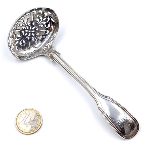 25 - A very nice Sterling Silver William IV sugar sifter hallmarked London - 1830. Weight - 58 grams. Bow... 