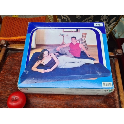 475 - Brand new : King-size Guest Airbed with comfortable velour cover. Dimensions: 195x160x20 cm. Maximum... 