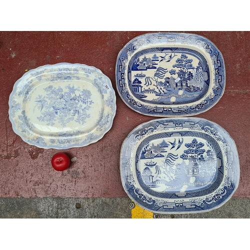 307 - Three large Victorian meat platters, in blue and white pattern.