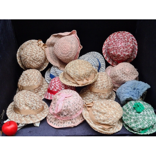 317 - A fabulous collection of sixteen Ladies / Children's vintage  hats. In greens, blues and reds.