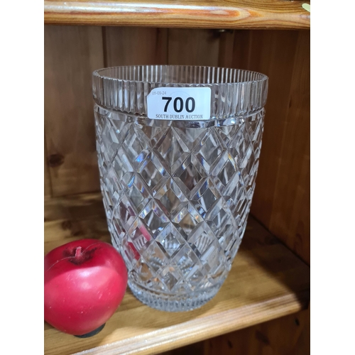 700 - A striking large Waterford Crystal vase with beautiful intricately detail throughout. In good condit... 