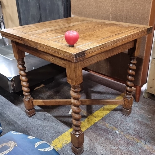 661 - Antique oak extending table with original Miller & Beatty, Ltd. label from Grafton Street, Dublin.  ... 