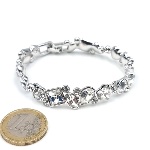 594 - A very pretty brand new Swarovski crystal cocktail bracelet. Comes in an original Swarovski box. RRP... 