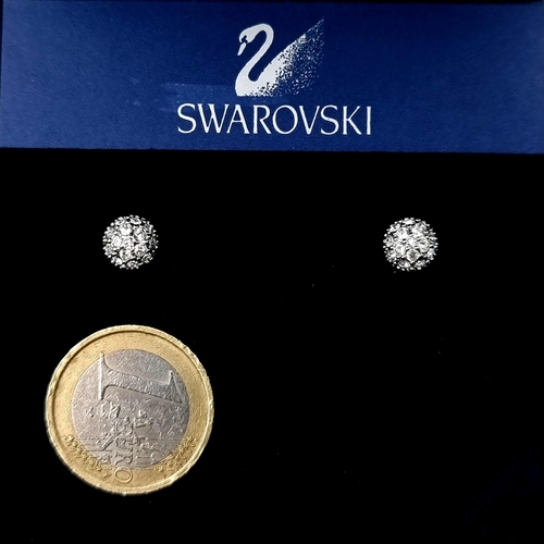 598 - A pair of really pretty brand new Swarovski crystal stud earrings. Comes in original Swarovski box w... 