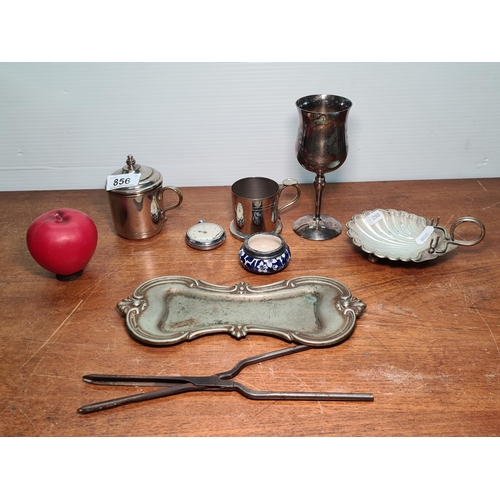 1403 - Eight early 20th century items. Includes a ring dish in the form of a shell, a Gentlemen's pocket wa... 